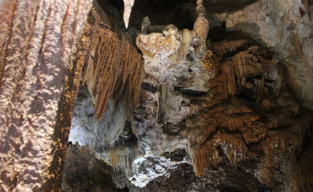  Orient Cave