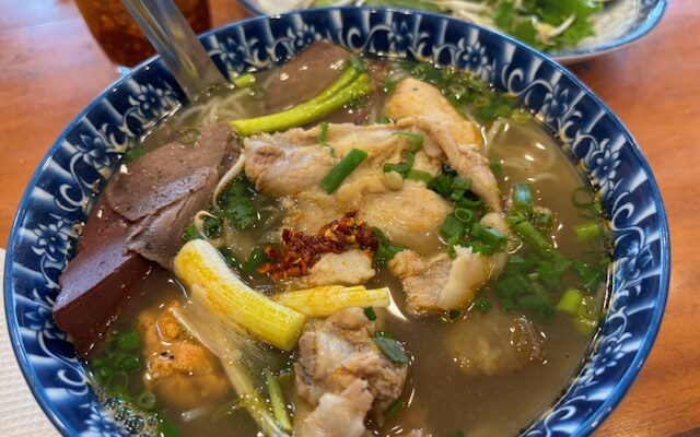 bun bo hue