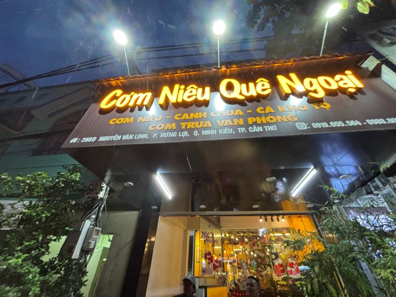 com nieu que ngoai can tho