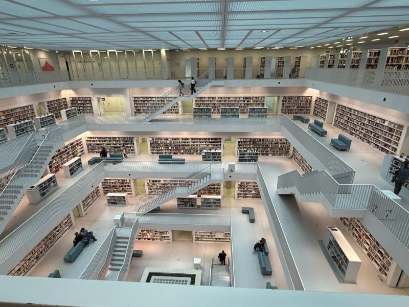 Bibliothek in Stuttgart