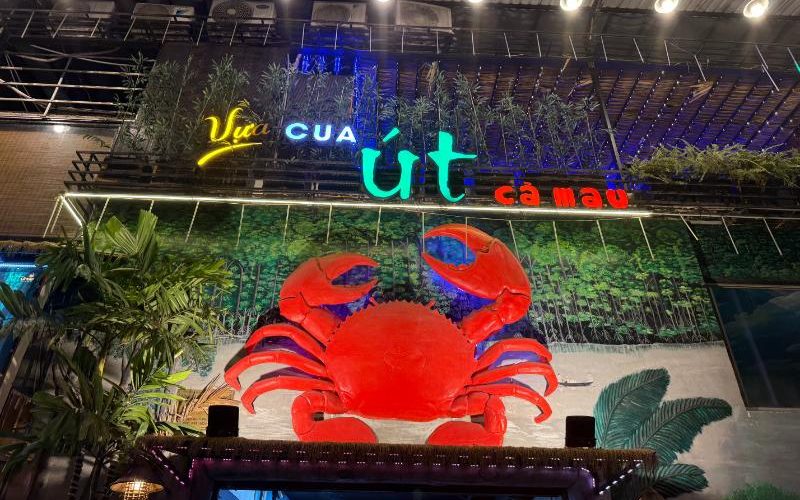 cua ut ca mau in sai gon